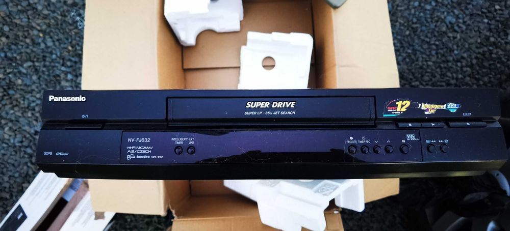 Panasonic NV-FJ632 Videorecorder VHS Constanta • OLX.ro