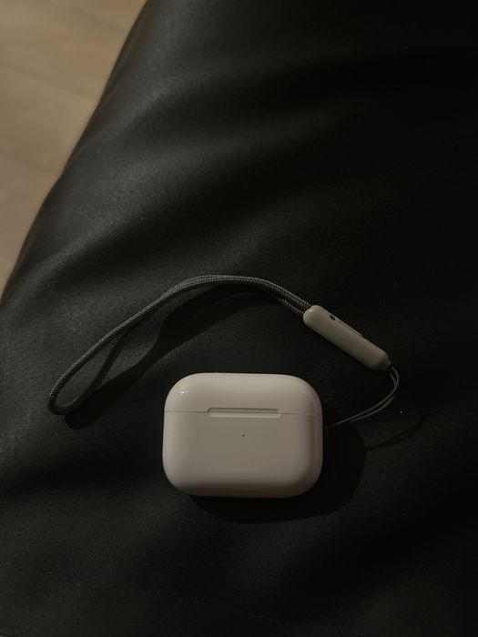 AirPods 2 Apple
