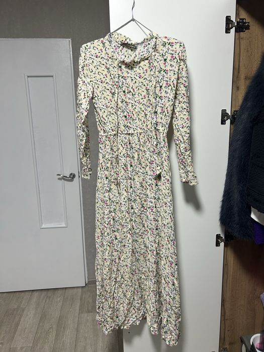 Продаю летние платья