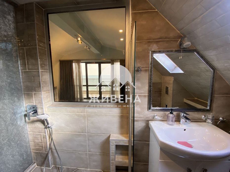 Просторен 4-стаен мезонет под наем, м-т Кабакум, морска панорама, пар