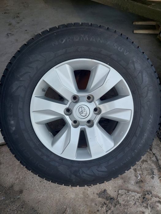 Диски+шины в отличном состояние