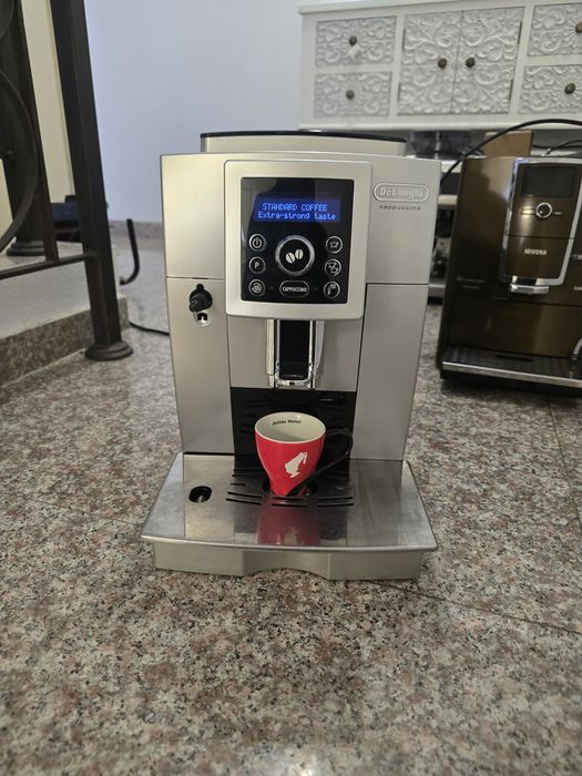 Кафемашина Delonghi capuchino