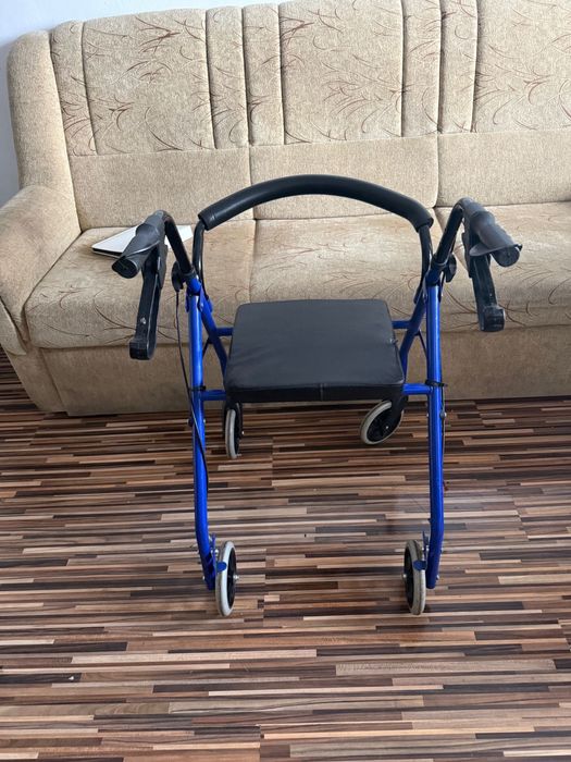 Cadru din aluminiu pliabil batrani dizabilitati (ca nou)