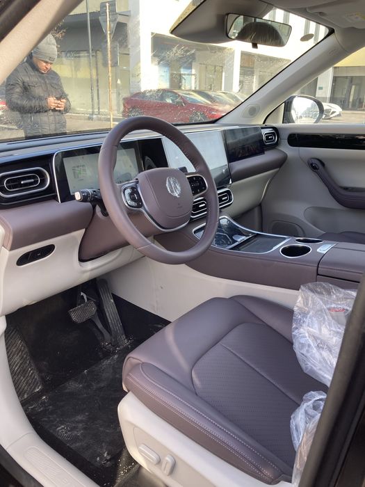 Leapmotor C 11 yengi bez prabeg