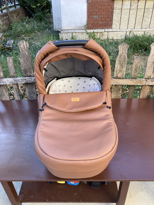 Бебешка количка Quall Carmeo 3 в 1