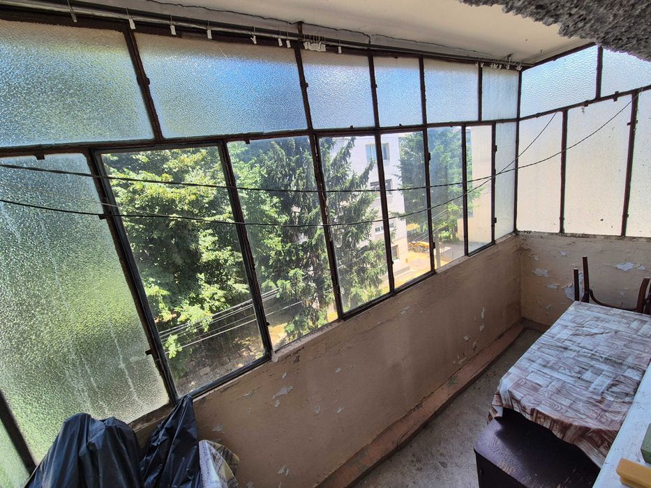 Proprietar – Vând garsonieră confort 1 decomandată, 40,5 mp, Orizont – Bacău