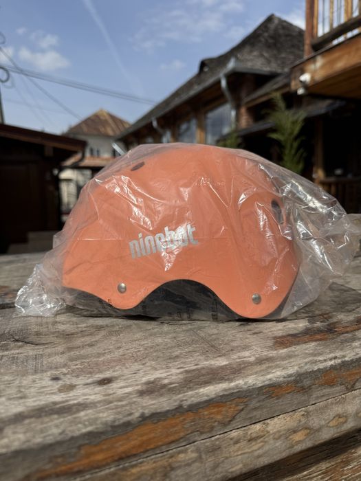 Trotinetă Electrică Segway Ninebot F40E, plus Cască Ninebot nouă cadou