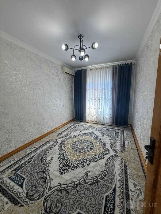 3 хоналик квартира 3 кават 6 Микр 70 остановка