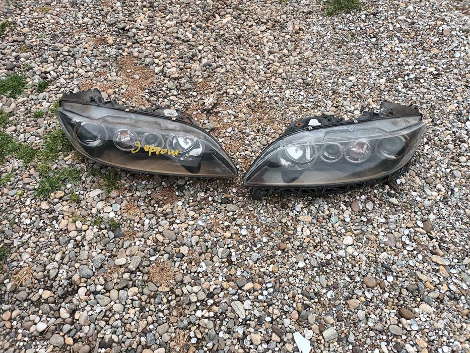 ляв и десен черен фар за мазда 6 MAZDA 6