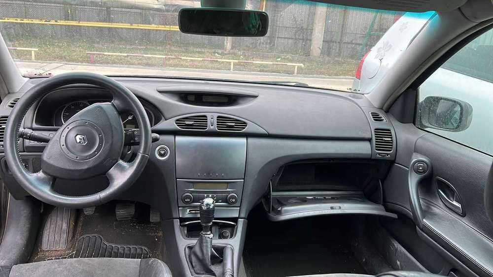 Dezmembrez Renault Laguna, Fiat Bravo, Peugeot Partner