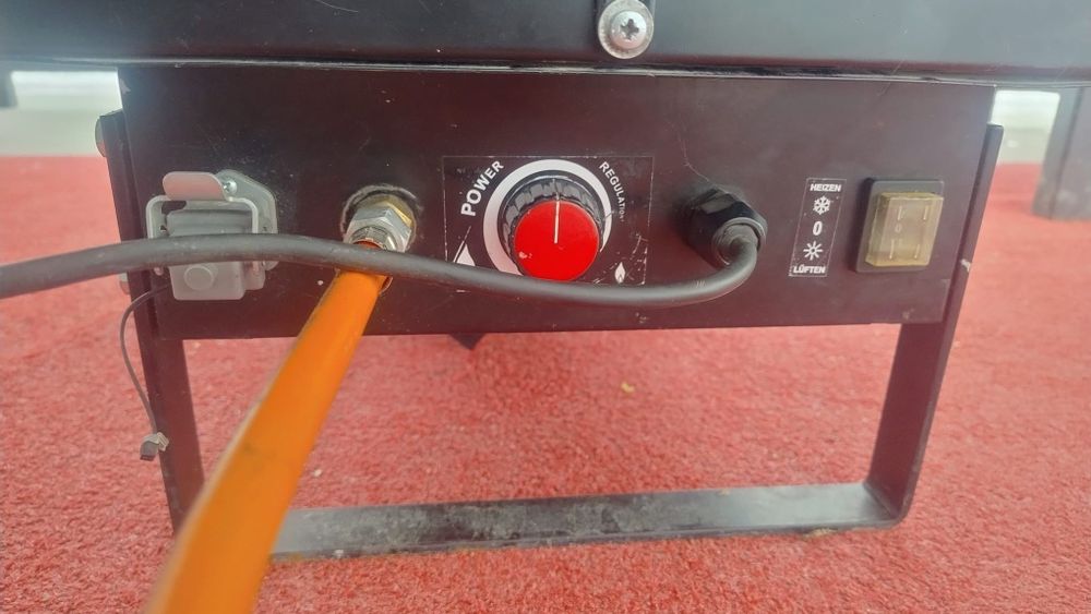 Tun/generator de aer cald pe gaz