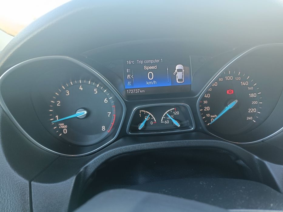 FORD Focus 2015 — imagine 3
