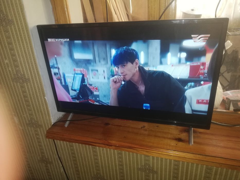 телевизор "Samsung "" /82см sm