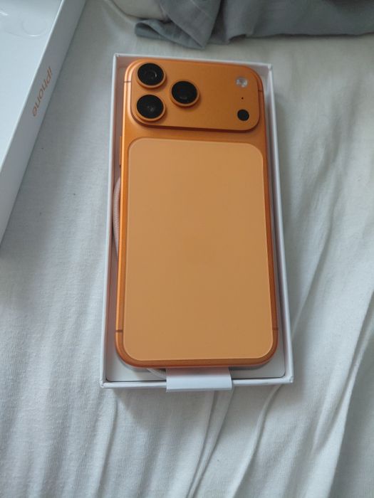 Vand iPhone 17 pro max