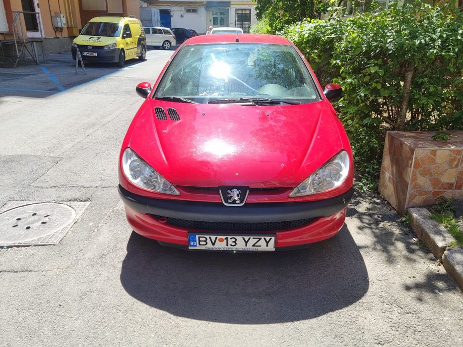 PEUGEOT 206