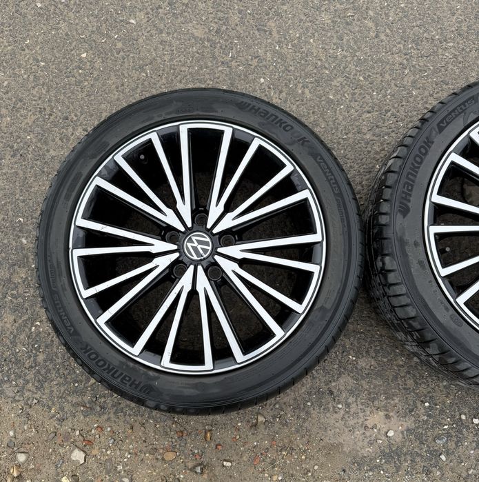 Vând set jante R17 cu anvelope de vară Hankook Ventus Prime4