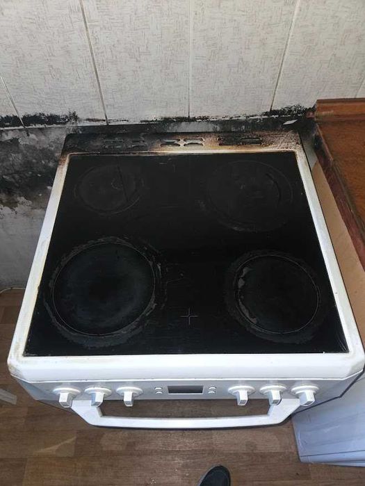 Кухонный гарнитур б/у