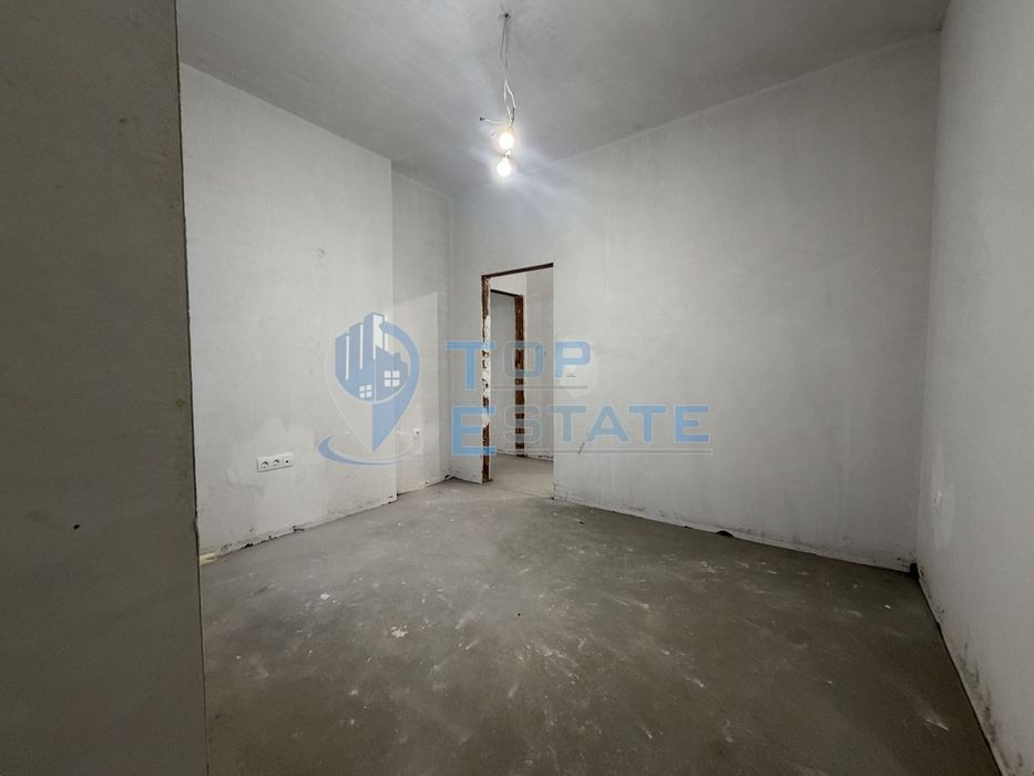 Продава се Тристаен апартамент в Велико Търново, Зона Б - 93 кв.м за 1882 €/кв.м - Снимка #5
