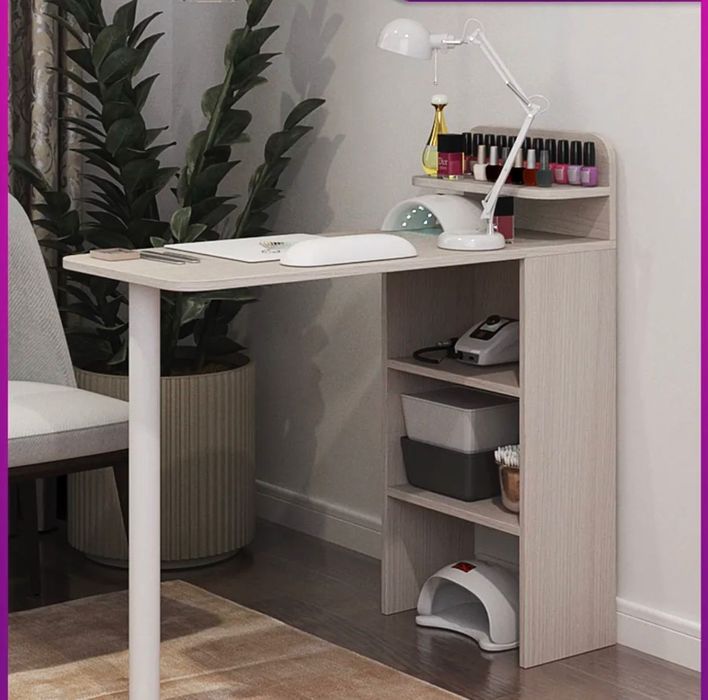 Продам маникюрный стол