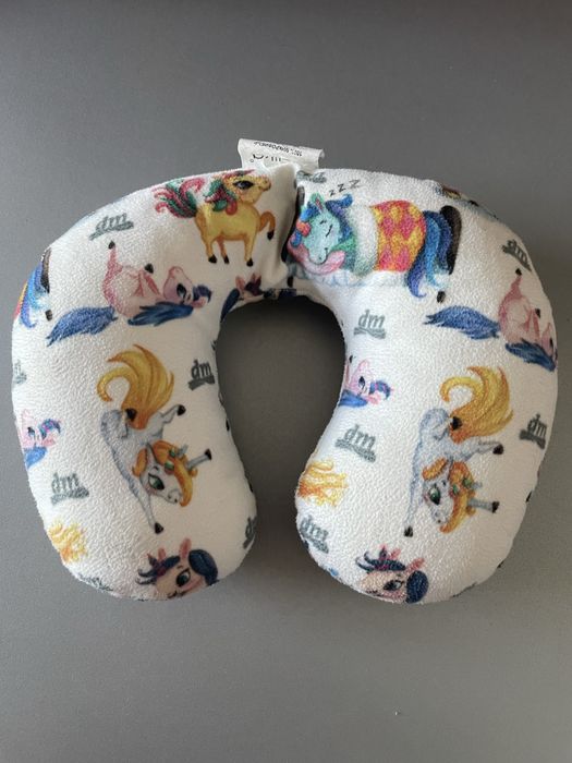 Детска възглавница за път