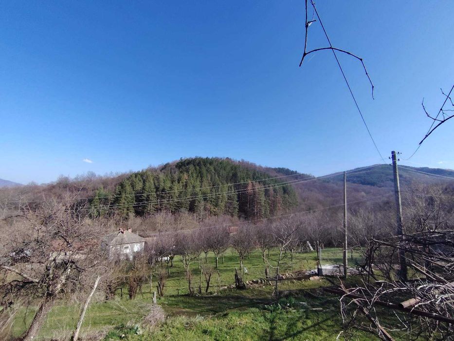 Продава се Къща в с. Голяма Желязна, Област Ловеч - 110 кв.м за 139 €/кв.м - Снимка #1