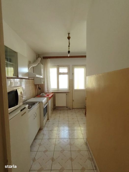 Apartament 3 camere, zona Gara