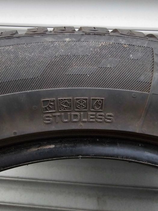 235 55 18 Nexen зимни гуми 2 броя