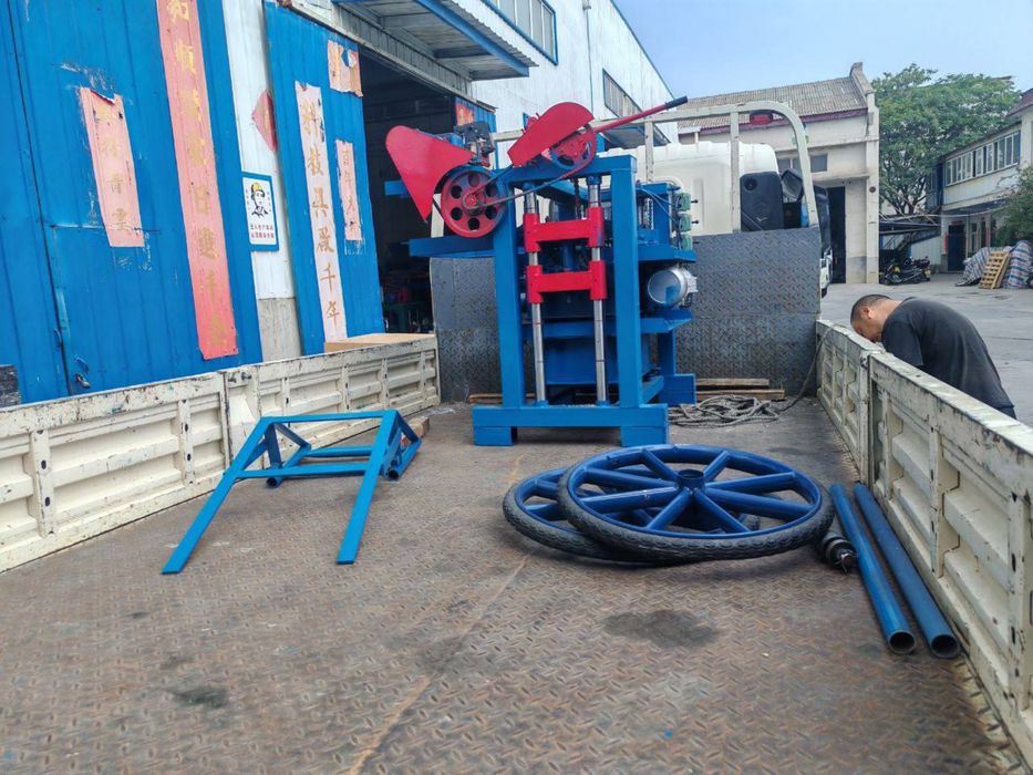 Shlakablok aparati yangi Fargonada 3500$ srochni sotladi