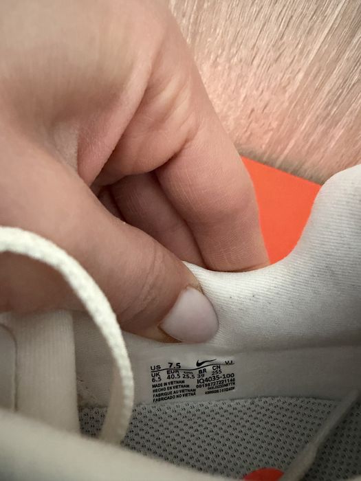 Nike Vomero Premium Women's Road Running Shoes