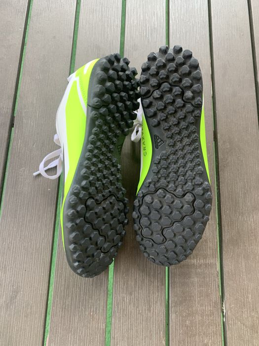 Ghete de fotbal gazon sintetic copii Adidas albi 37.5 / Nike albastri 39