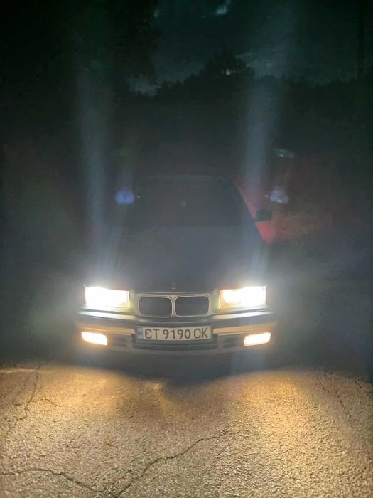 Продавам BMW 316i kompakt
