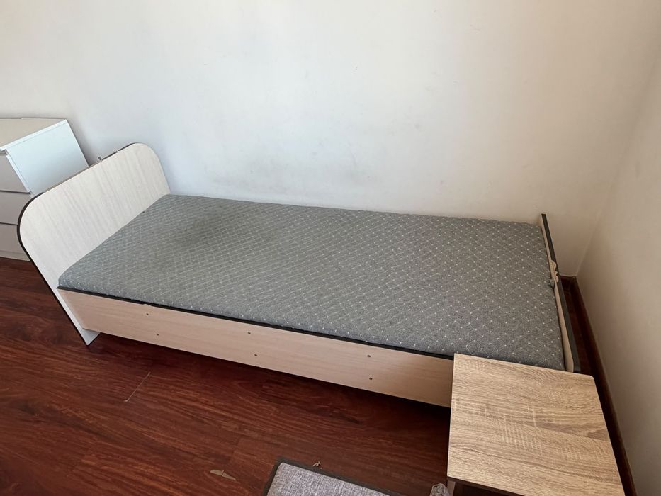 Продам 2 кровати, срочно!!