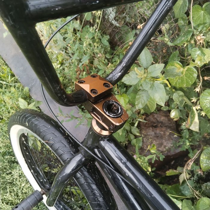 Популярный трюковой велосипед Bmx бэмэикс