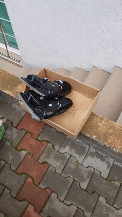 Vind patine ICE Bot