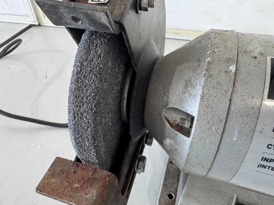 Шмиргел Bench Grinder 300W