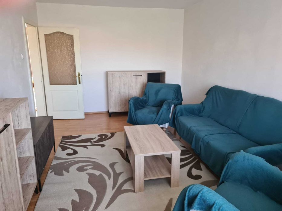 Inchiriez apartament 3 camere zona Apolo