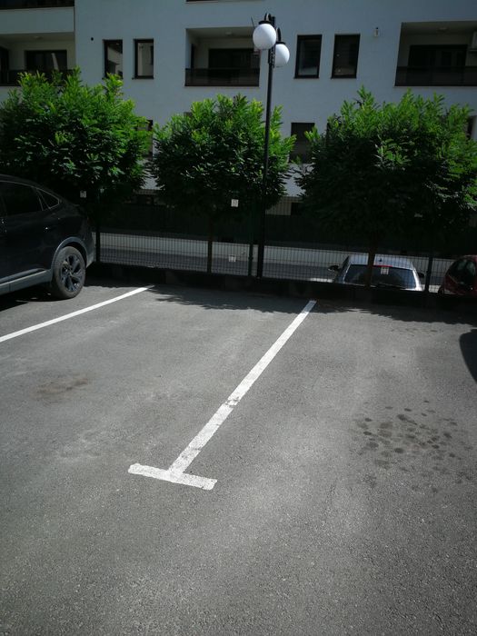 Дава се под наем Гараж / Паркомясто в София, Овча купел - 20 кв.м за 45.9 € - Снимка #1