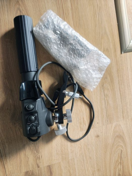 Vand zoom digital Canon.