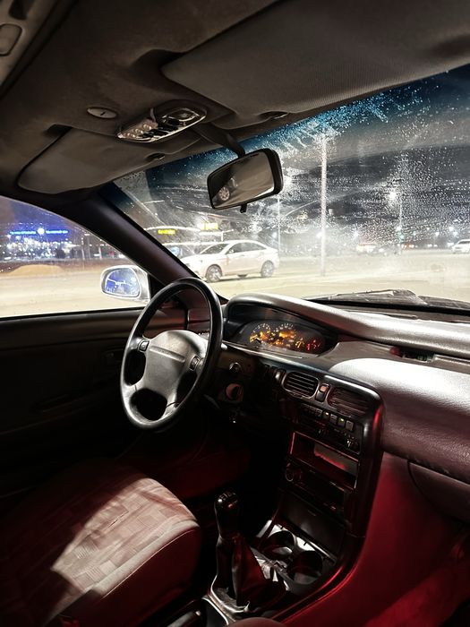 Продам автомобиль Mazda Cronos 1994года