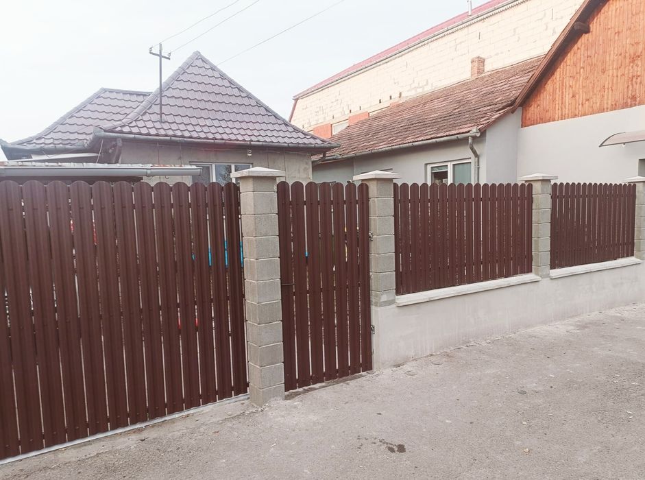 Confecții metalice , Garduri , Scari , Balustrade