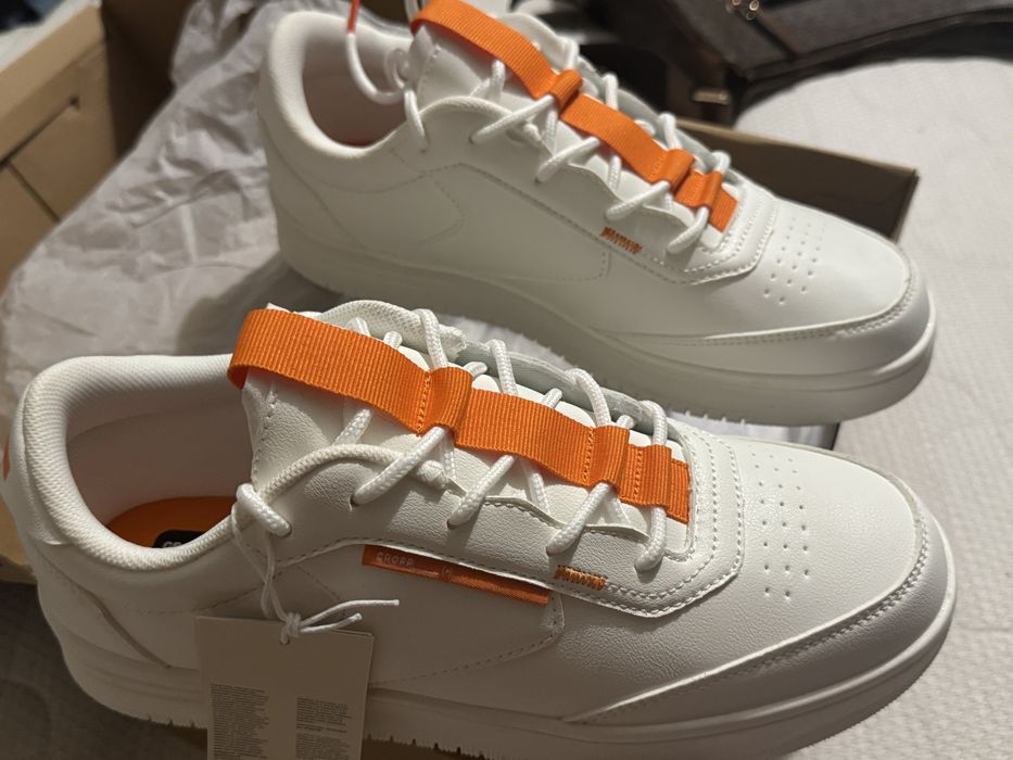 Adidasi Cropp noi 41