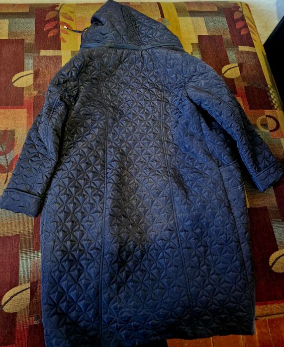 Женсое демисезонное пальто