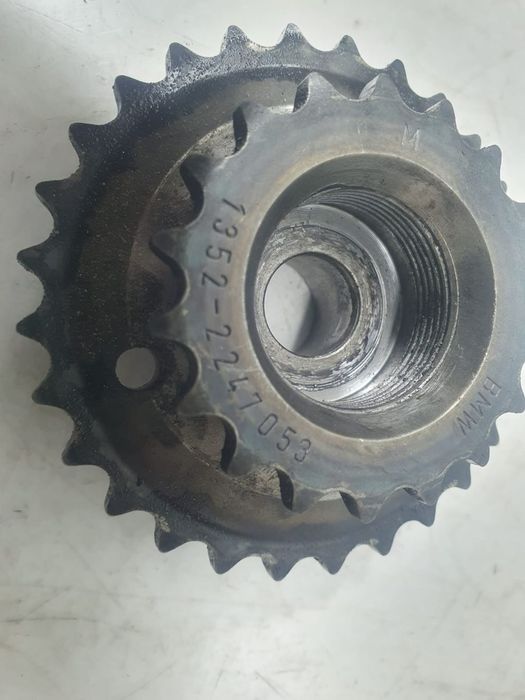 Pinion pompa injectie 1352-2247053 2.0 diesel 204D3M47R BMW Seria 5 E