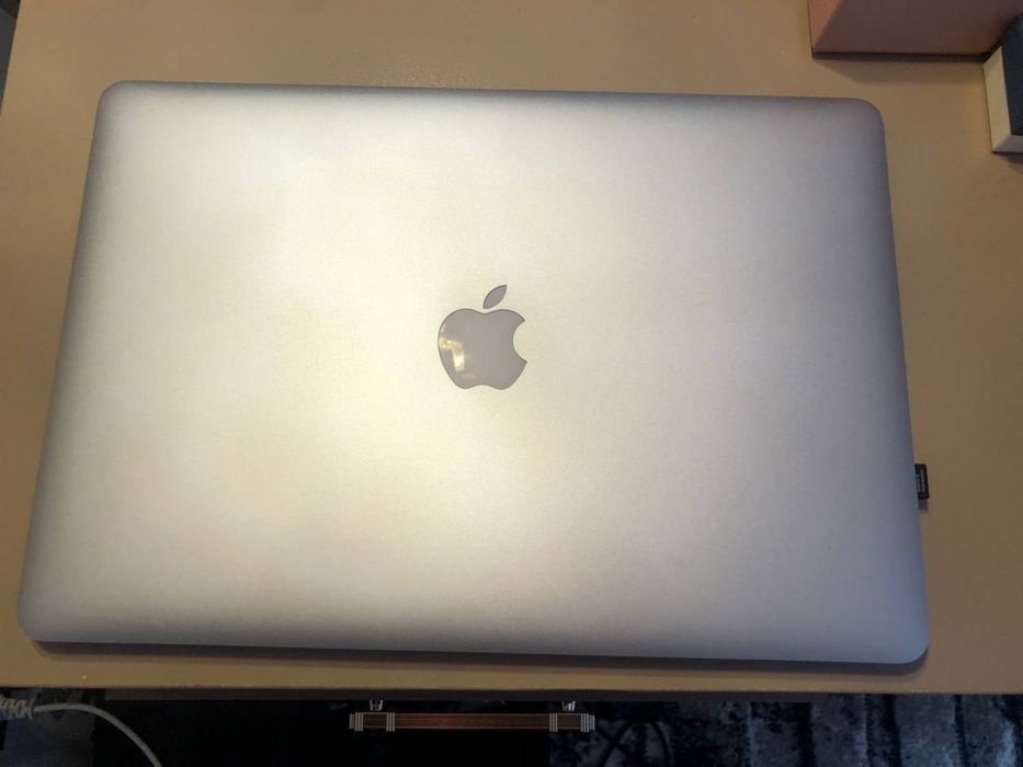 MacBook Pro 8/256 Core i7