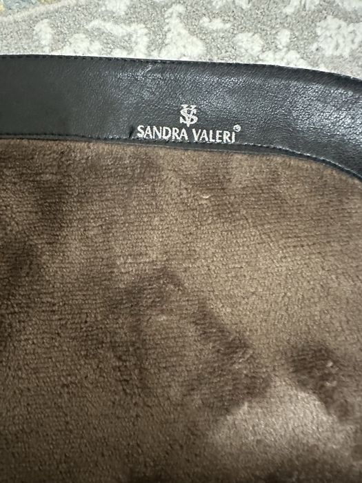 Продам зимние сапоги новые