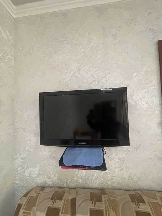 Samsung Tilvizor sotiladi holati zur