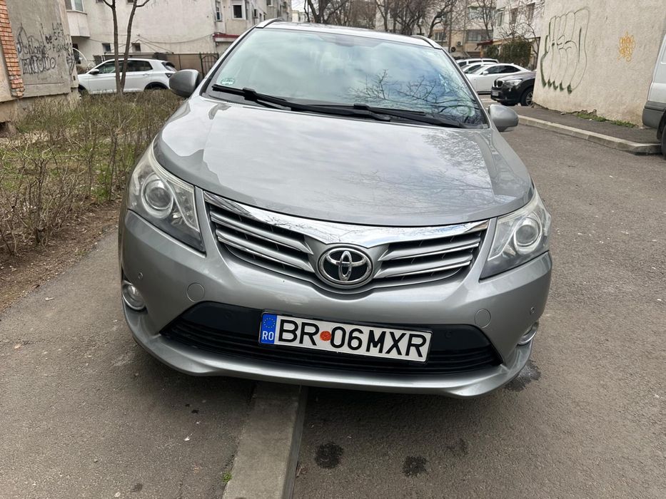 Toyota Avensis T27 facelift