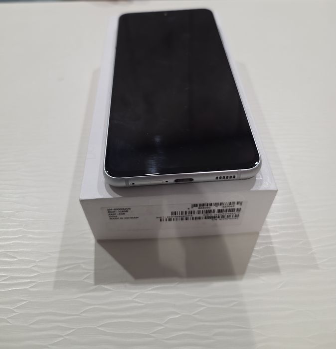 Samsung S21FE 128 GB display defect