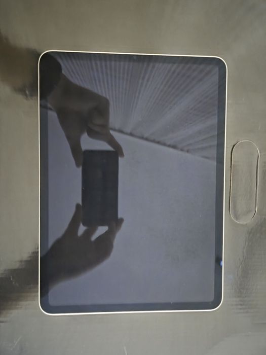 iPad Pro M2 11" 128GB Wi-F Гаранция 17 месеца