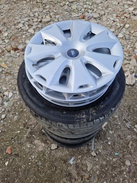 Jante R16 5x108 Ford Focus Mondeo cu anvelope de vară,capace,piulițe